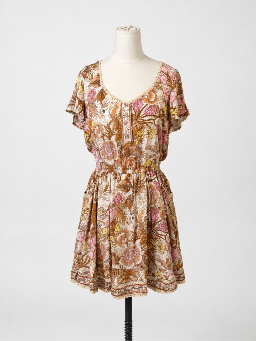 Spell & The Gypsy Collective Floral Boho Mini Dress Size Small Rayon